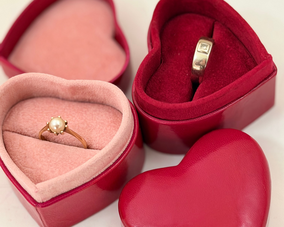 Heart-Shaped Ring Boxes for Proposals, Weddings & Gifts