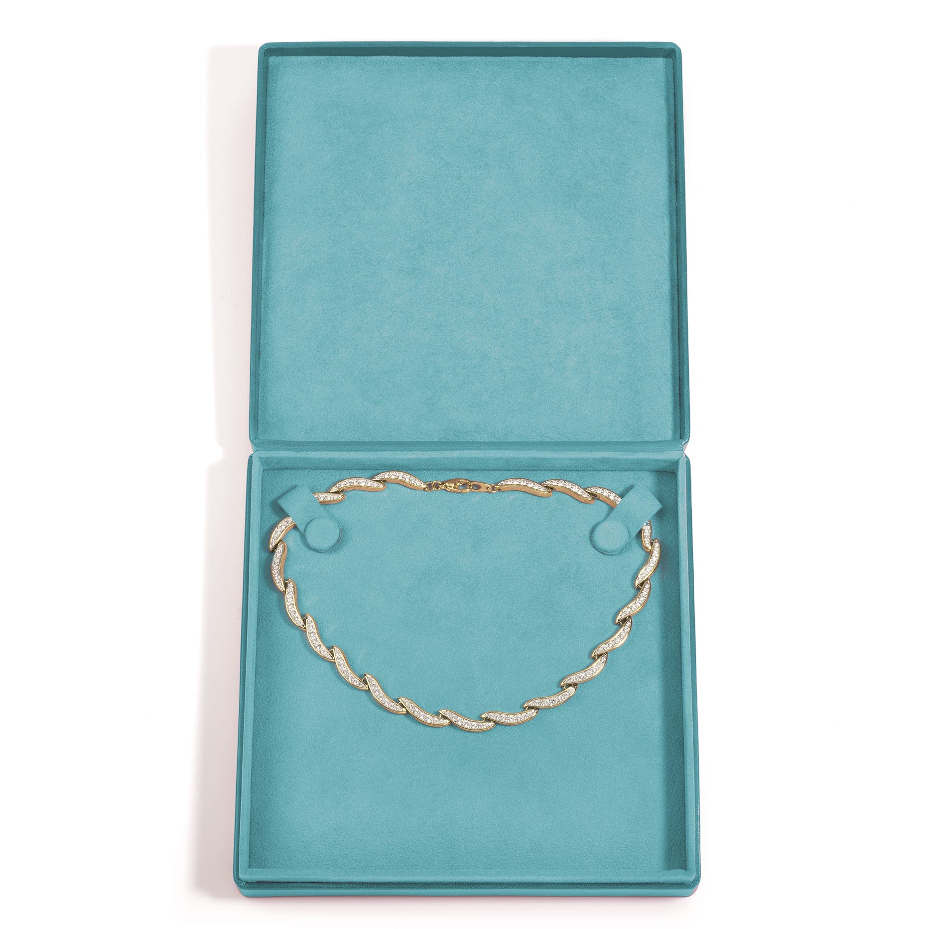 Aqua Necklace Box – Fixed 2 stud strap pad