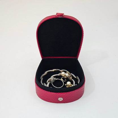 Horseshoe Box with Stud