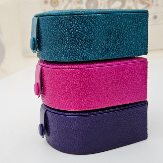 New Horseshoe Box with Ring Holder