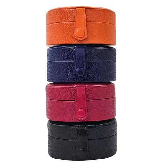 Horseshoe Box with Stud